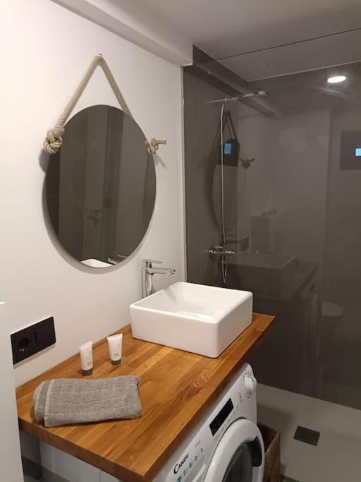 Estupendo Apartamento En Planta 23 Primera Linea ベニドルム エクステリア 写真