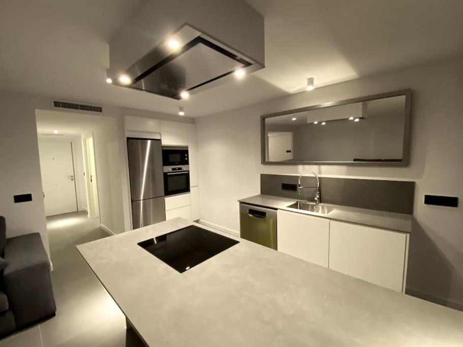 Estupendo Apartamento En Planta 23 Primera Linea ベニドルム エクステリア 写真