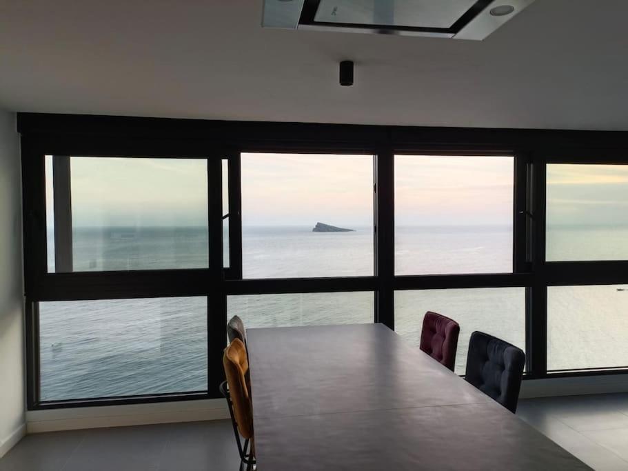 Estupendo Apartamento En Planta 23 Primera Linea ベニドルム エクステリア 写真